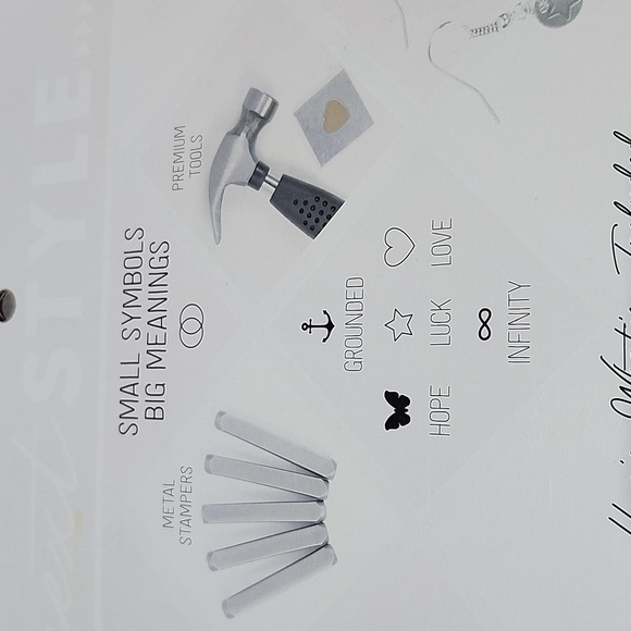 NEXT STYLE D.I.Y SIGNET STYLE JEWELRY STAMP 6 METAL CHARMS - Picture 6 of 13